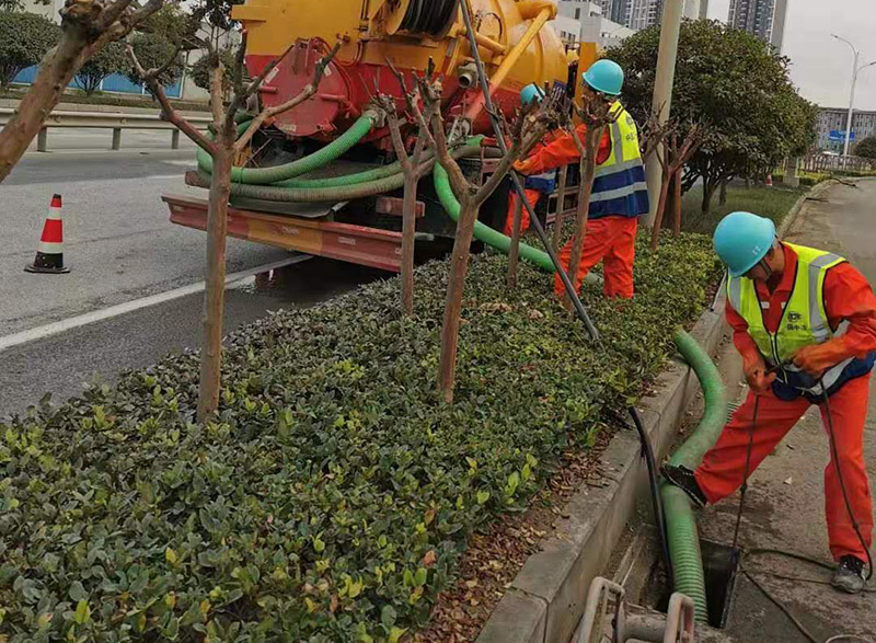 平阴市政管道清淤